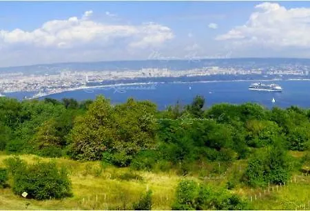 アパート Galata